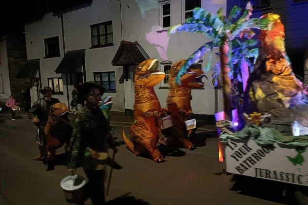 dinosaurs following dinosaurs following